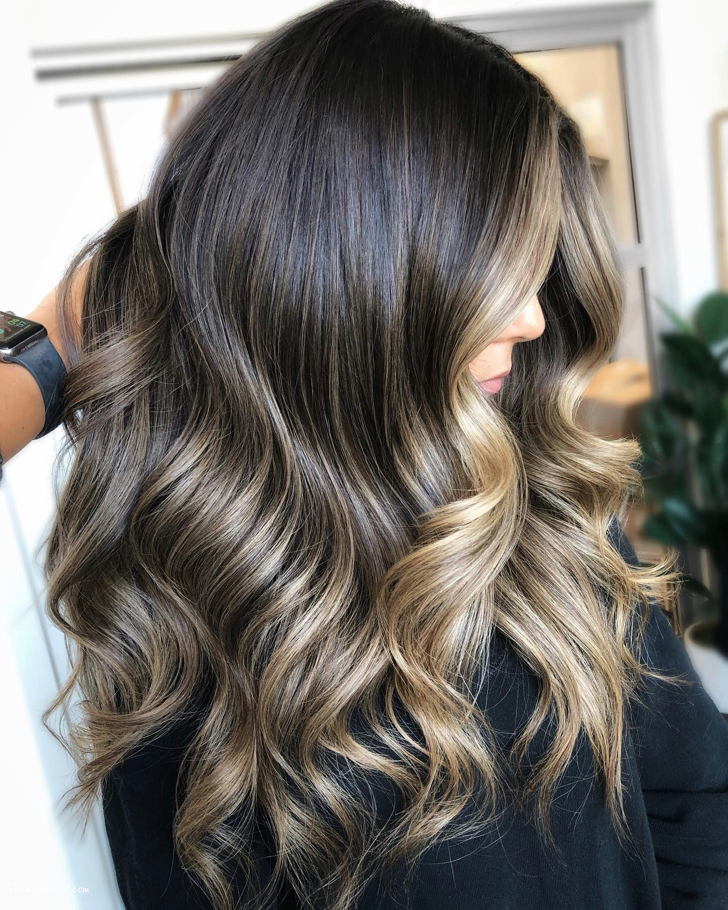 Wispy Wavy French Girl Wave Hair