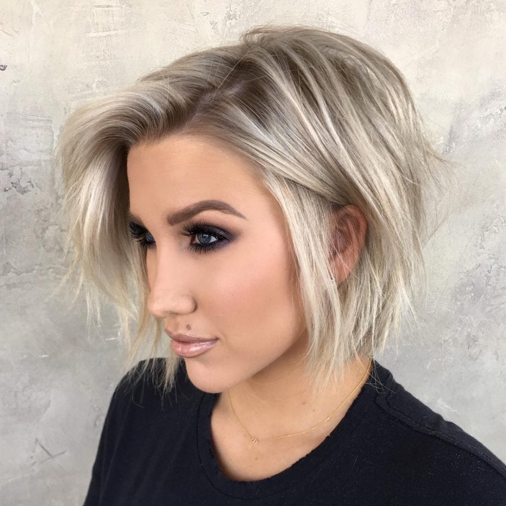 cute chin length textured platinum bob heart shaped faces