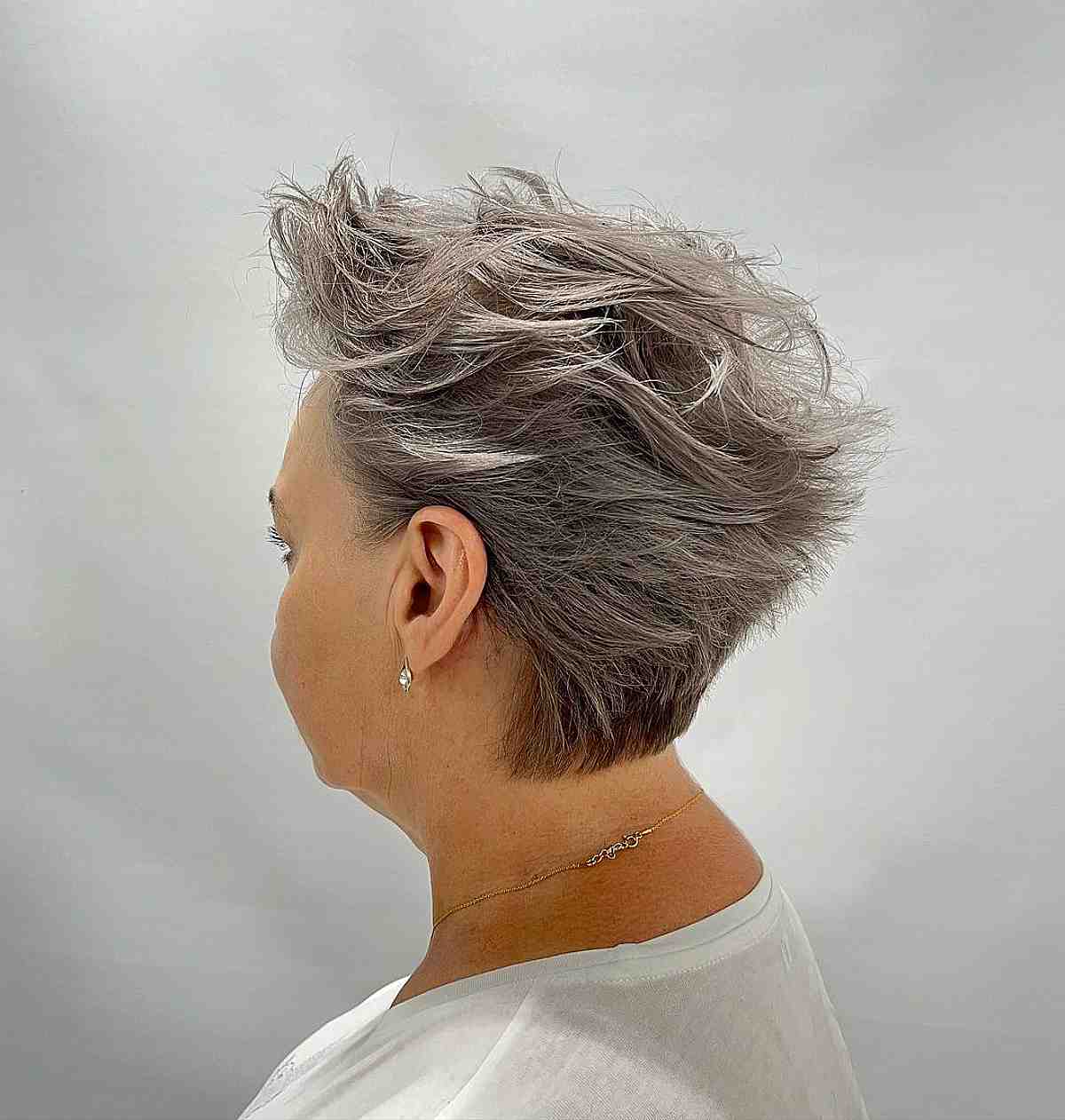 cute salt and pepper wedge with a spiky top