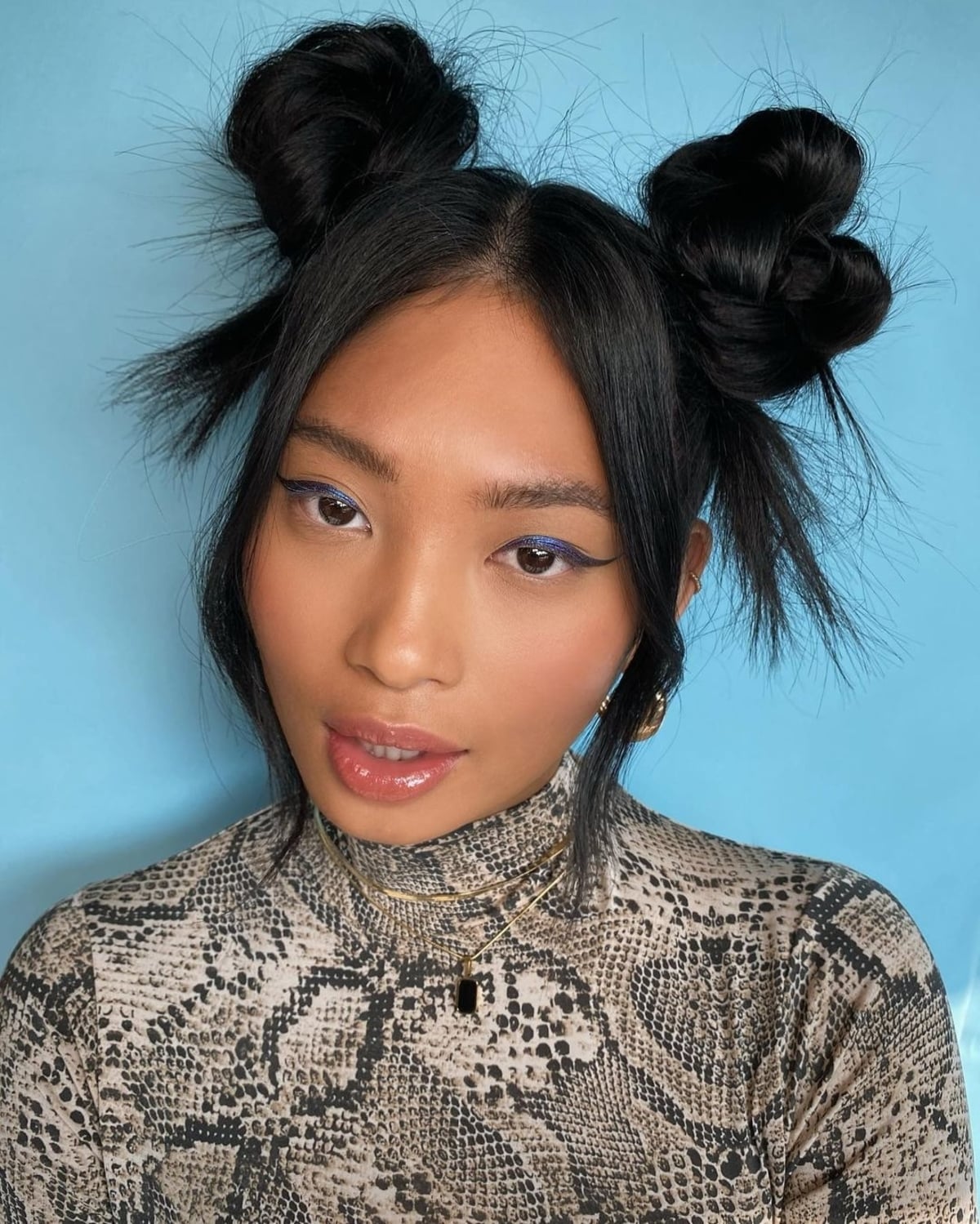 easty to create space buns