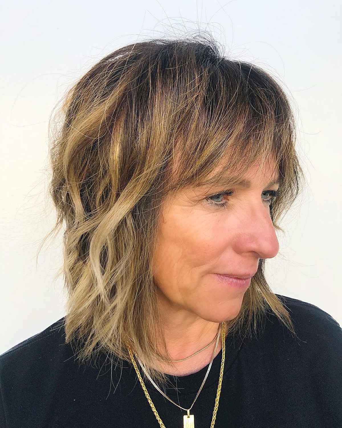 edgy choppy bob with layers