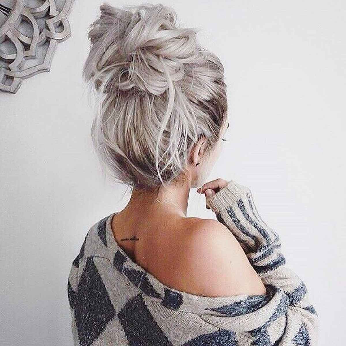 messy bun hairstyle for casual women over 30