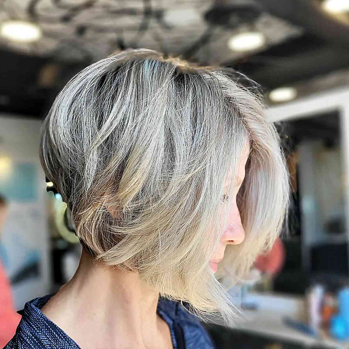 messy stacked bob for fine hair