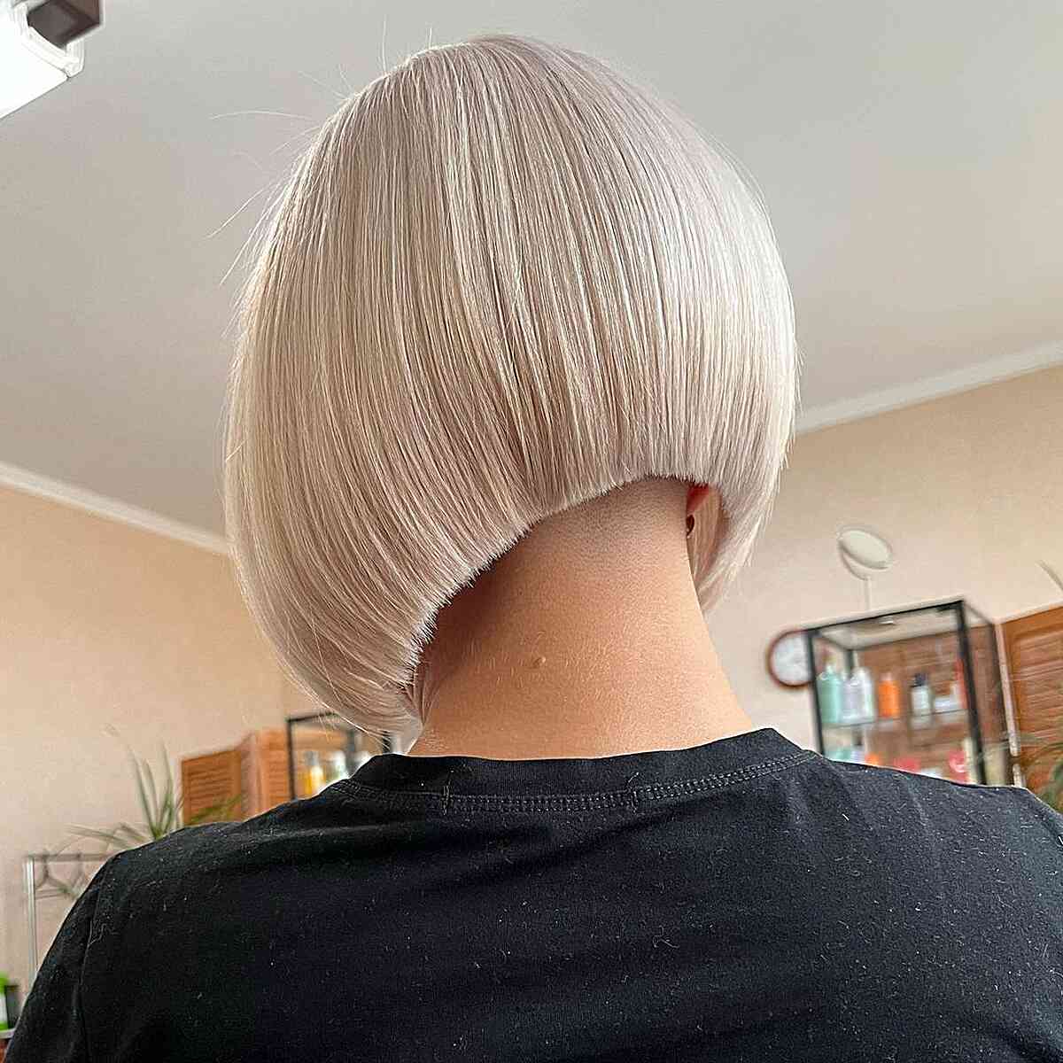 precision stacked bob with undercut