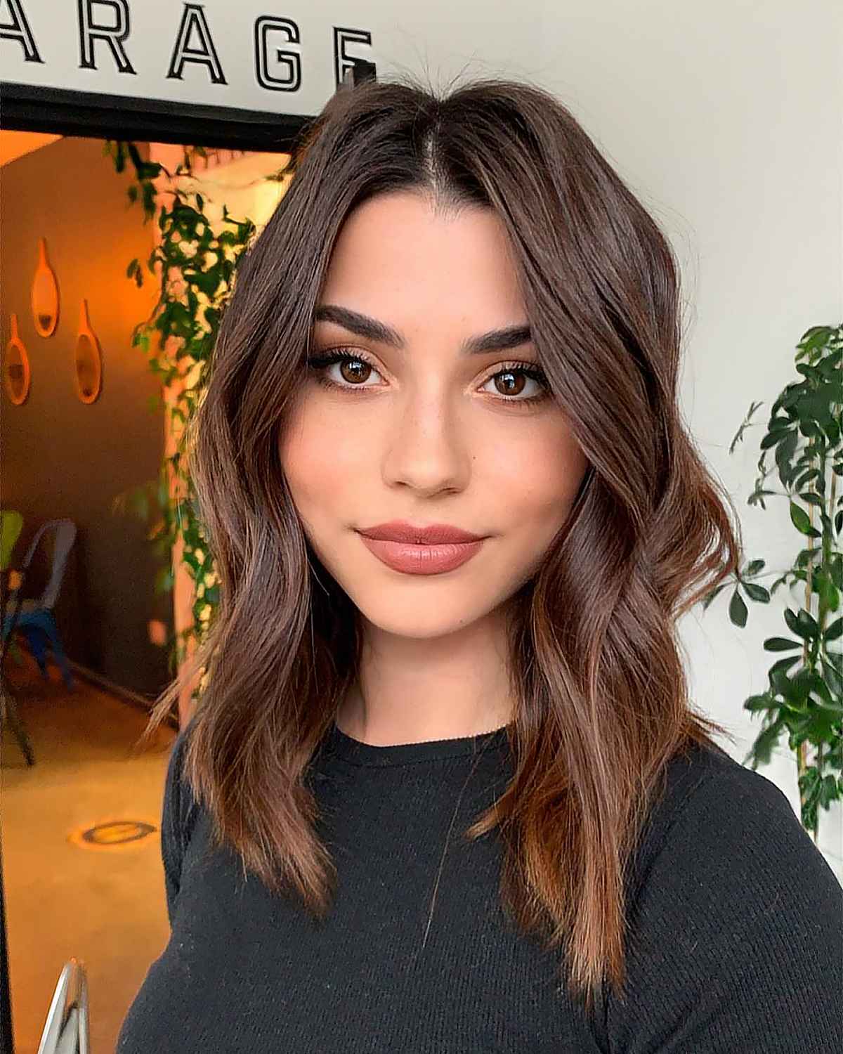 smooth transition wavy hair for a heart face