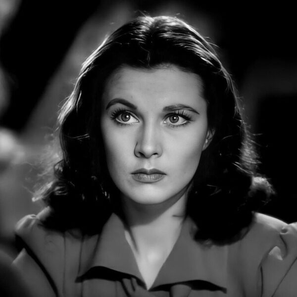 Classic Middle Parted Old Hollywood Hair