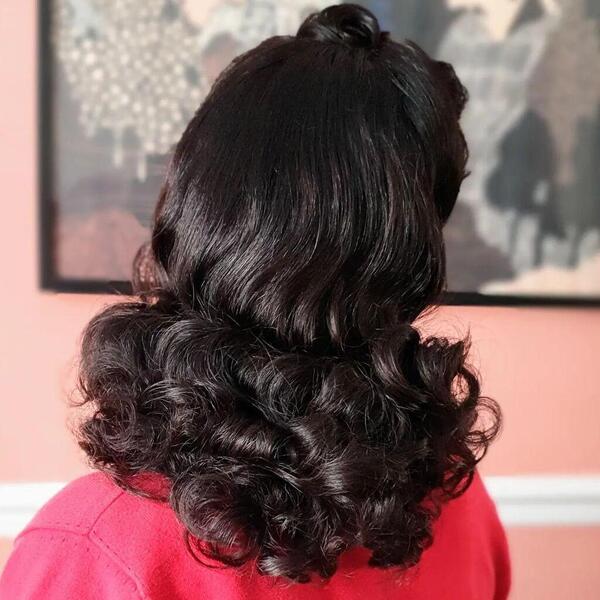 Fluffy Vintage Curls Hairstyle