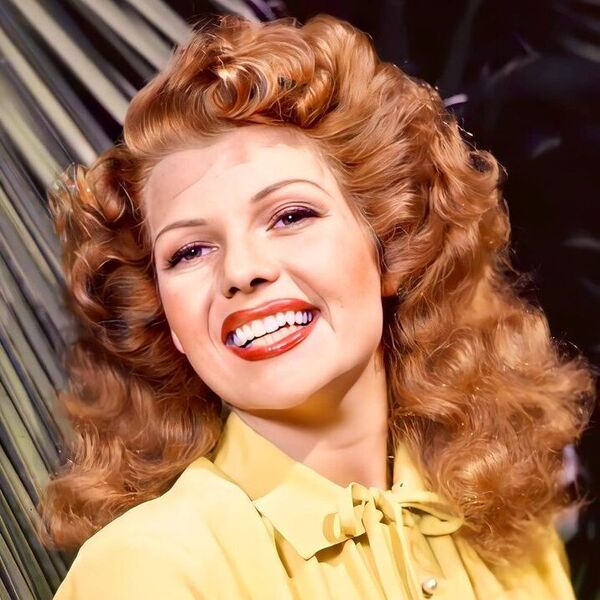 Old Hollywood Volume Curled Hair