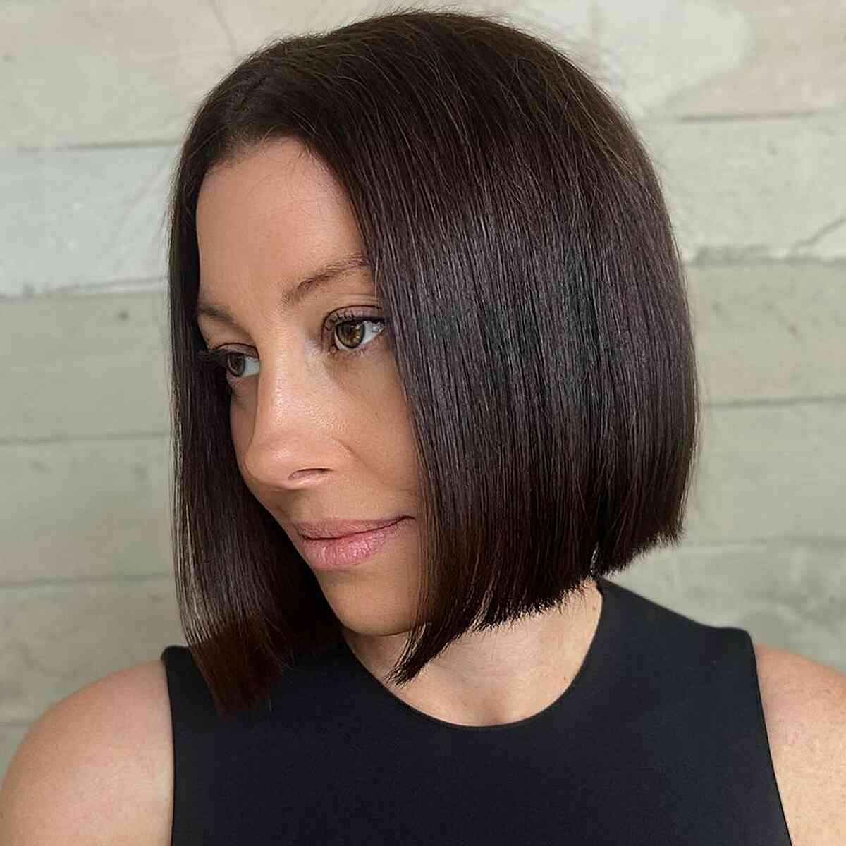 dark hair classic slob cut