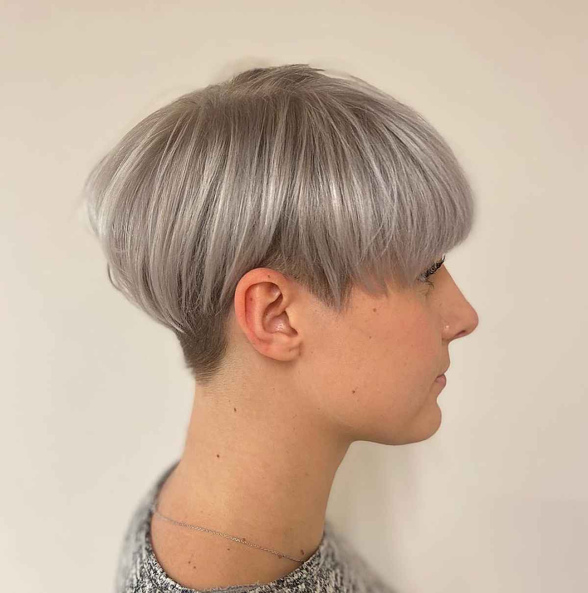 grey pixie bob undercut crop