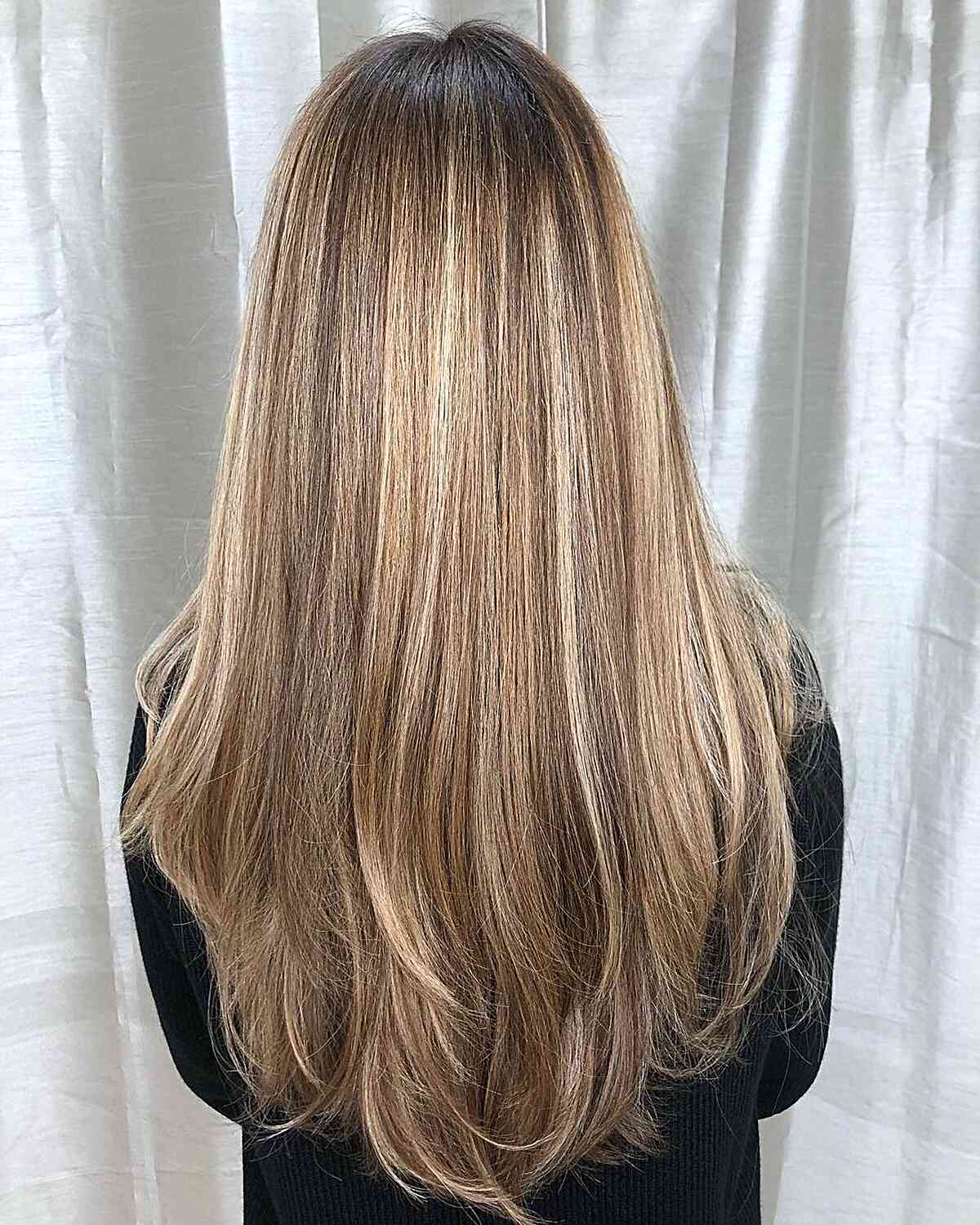 light dirty honey blonde balayage hair