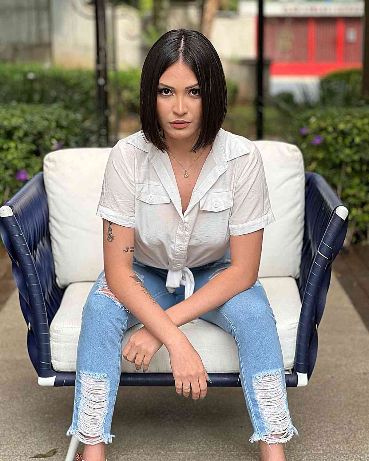 medium rounded slob bob for thick hair