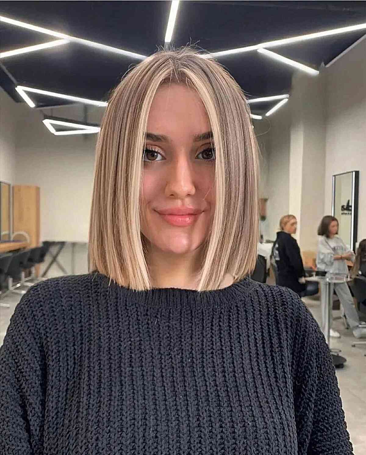 shoulder length blunt slob hairstyle