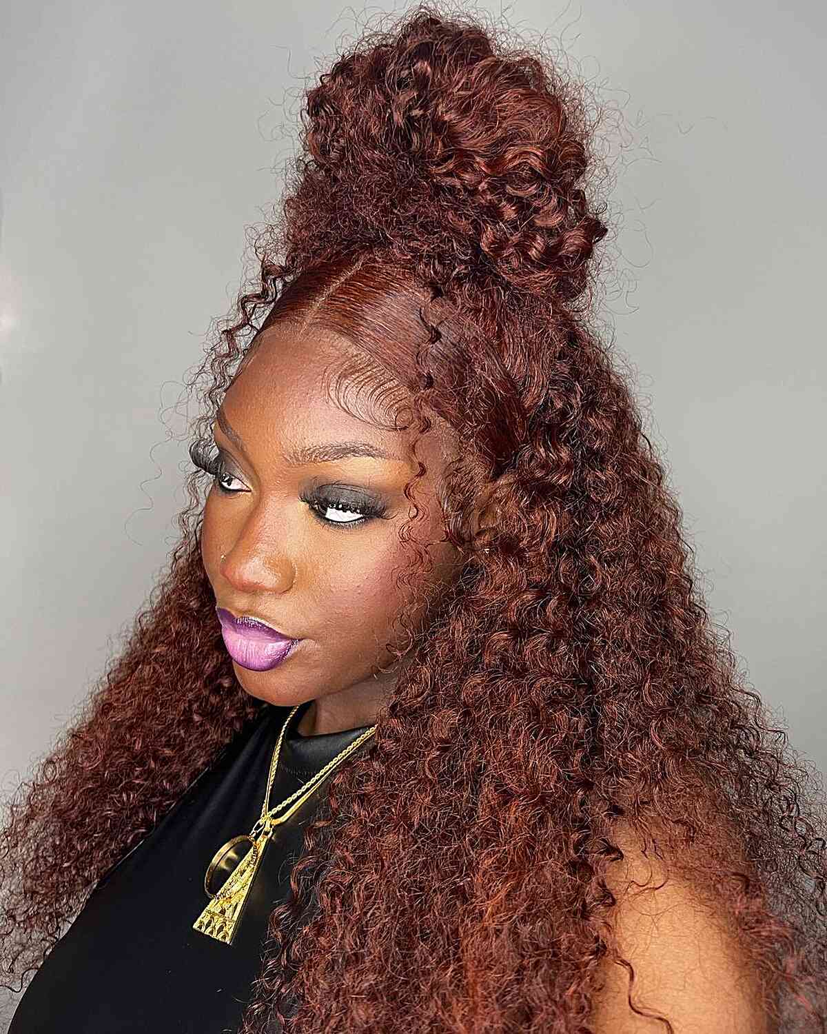 y2k half up top knot with burgundy curls