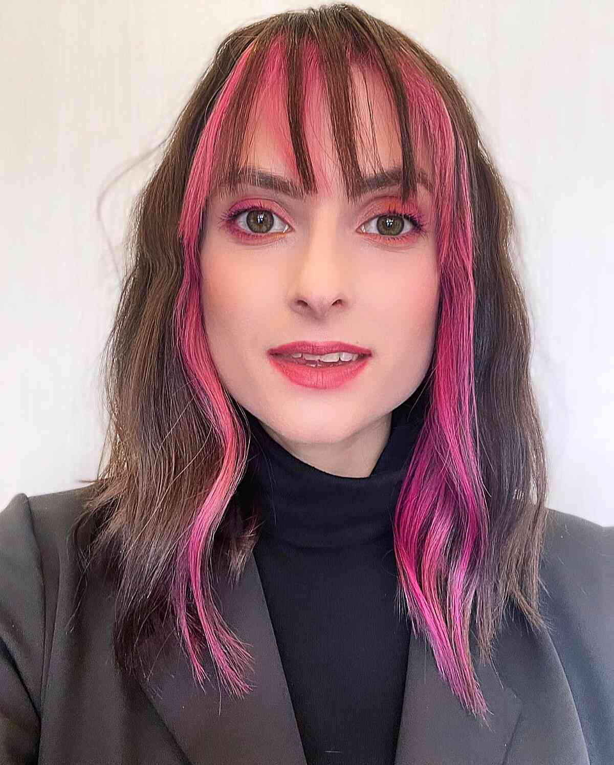 y2k medium razor cut with pink money piece
