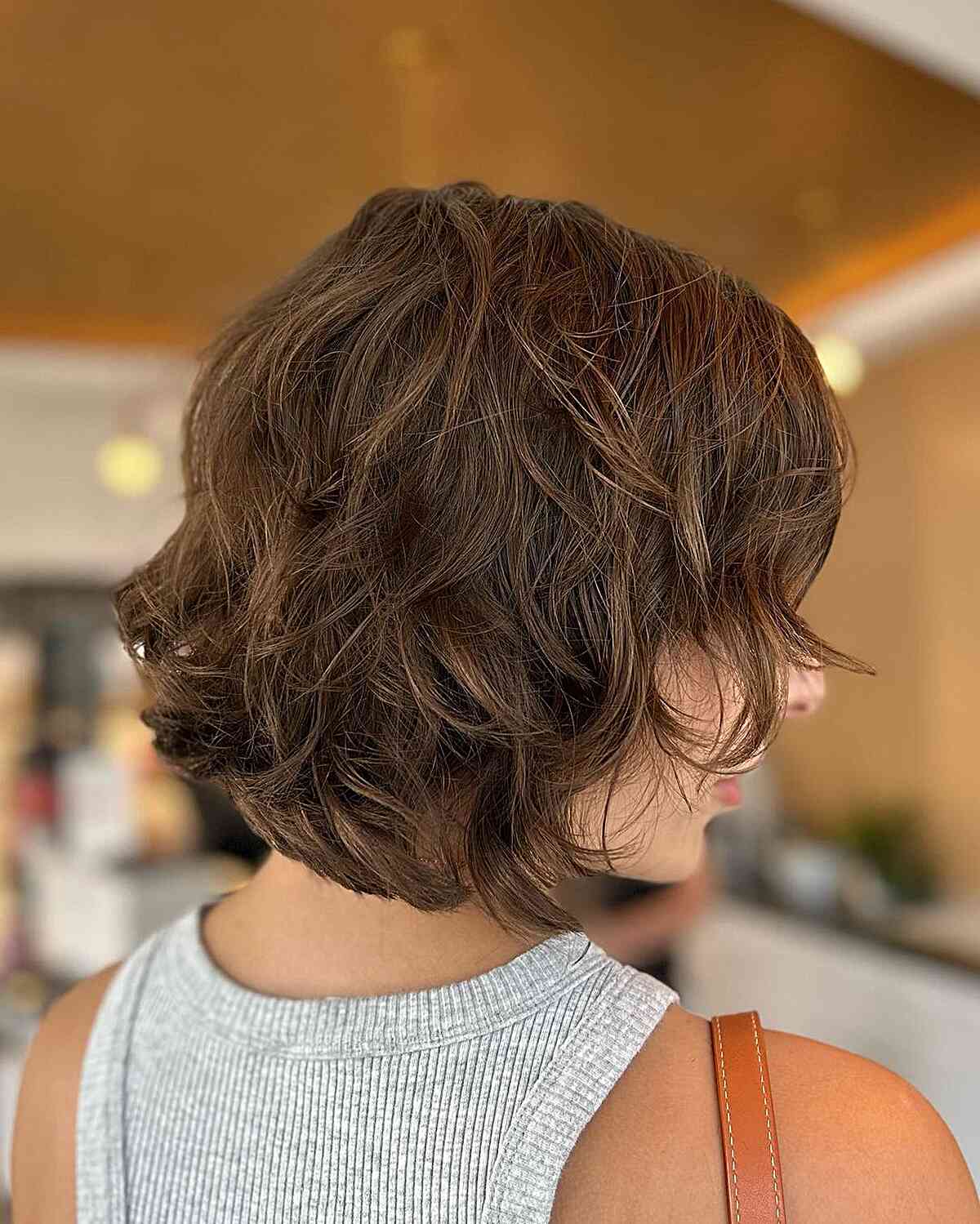 brown bobbed hair with textured shaggy layers