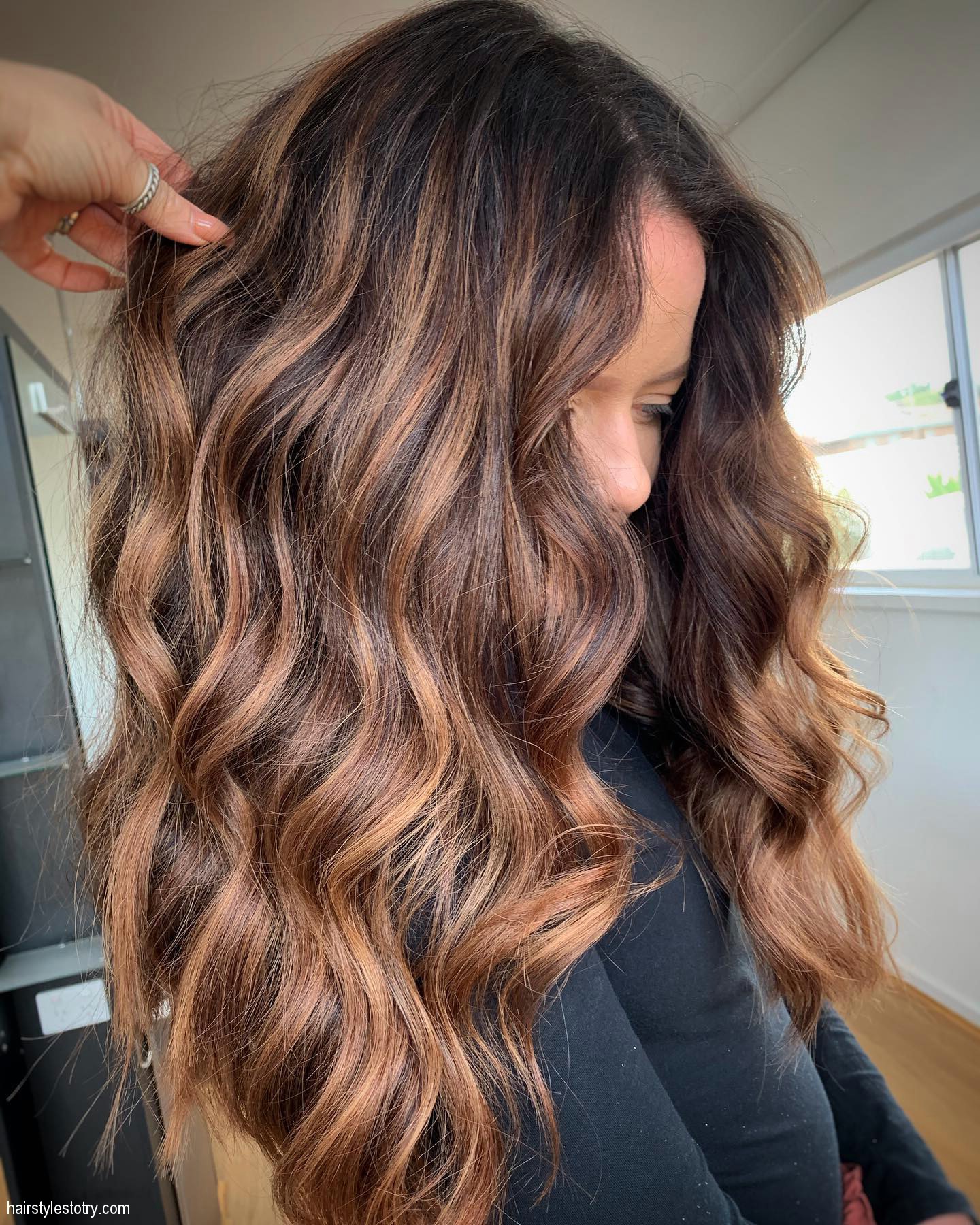 Warm Light Brown Hair With Highlights