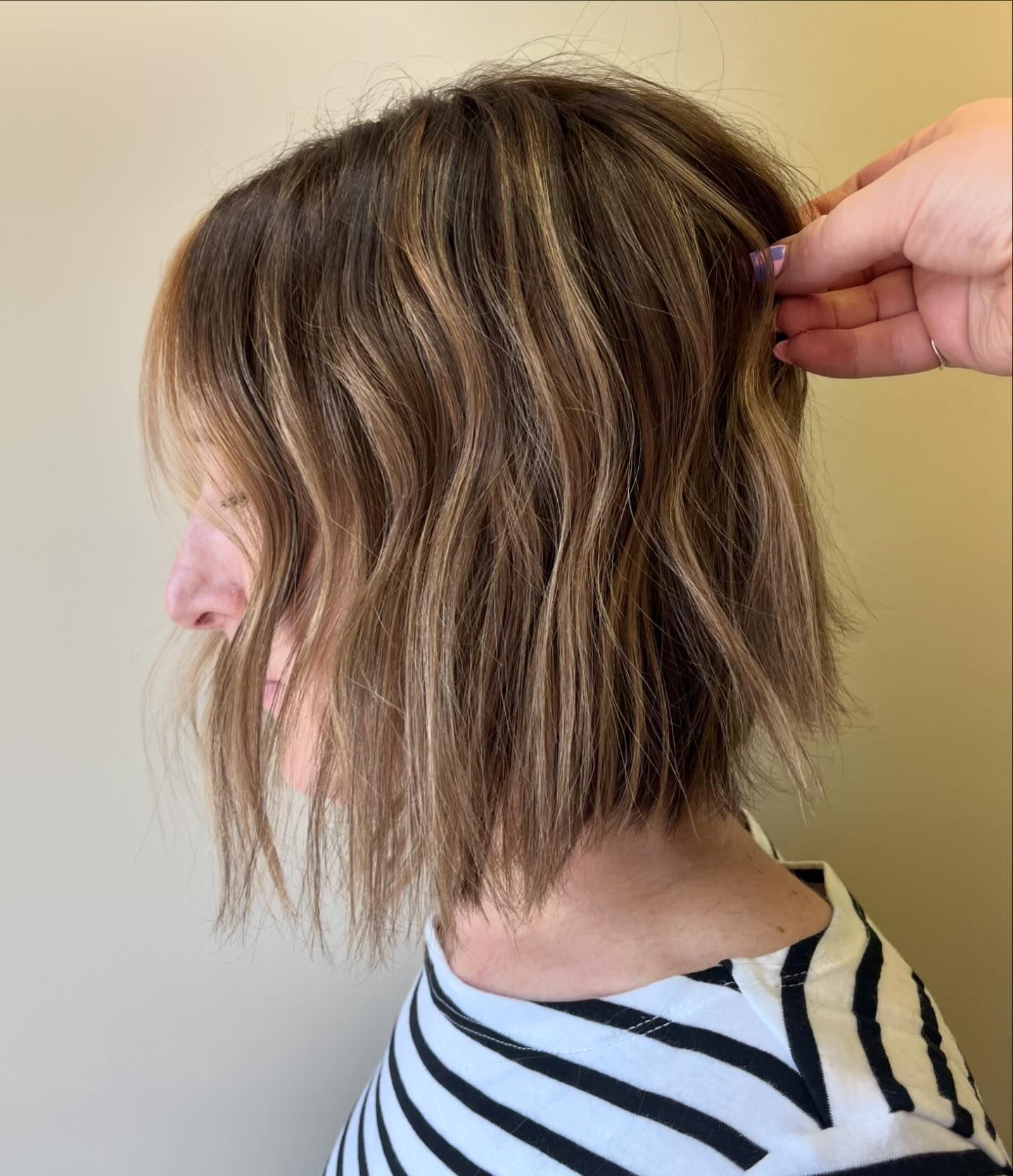 Bob Cut Hair With Blonde Highlights