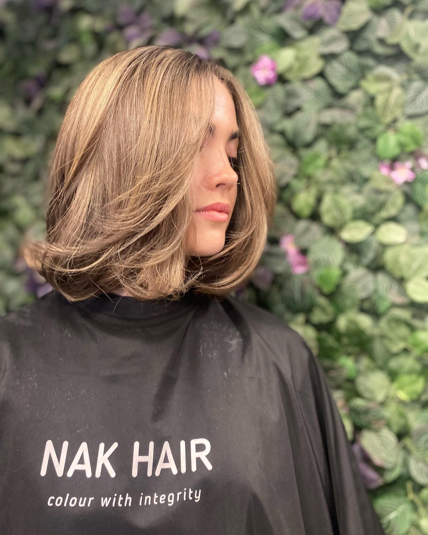 Chopped Bob Bright Summer Hair