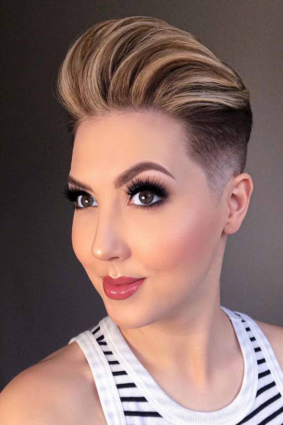 Slicked Back Layers for an Evening Look