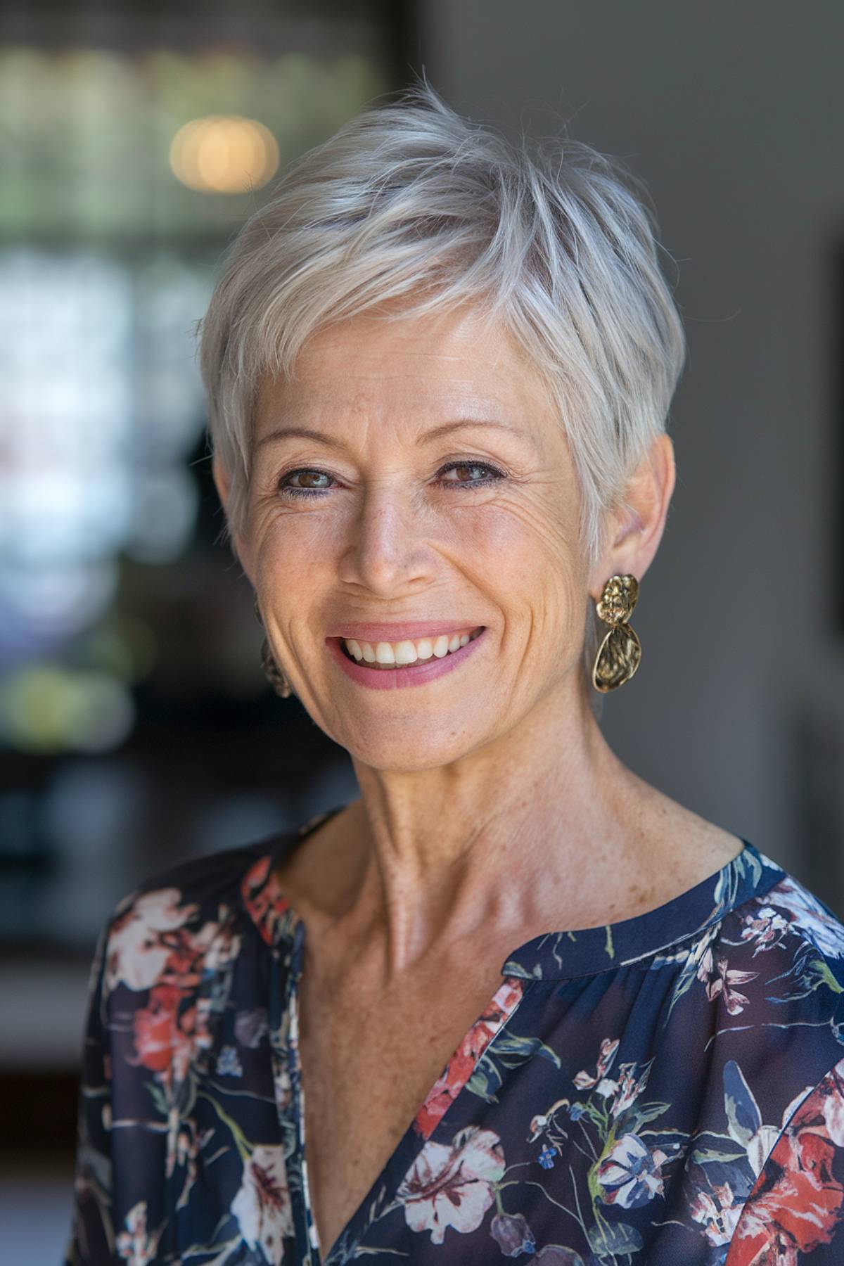 short pixie haircut thinning hair