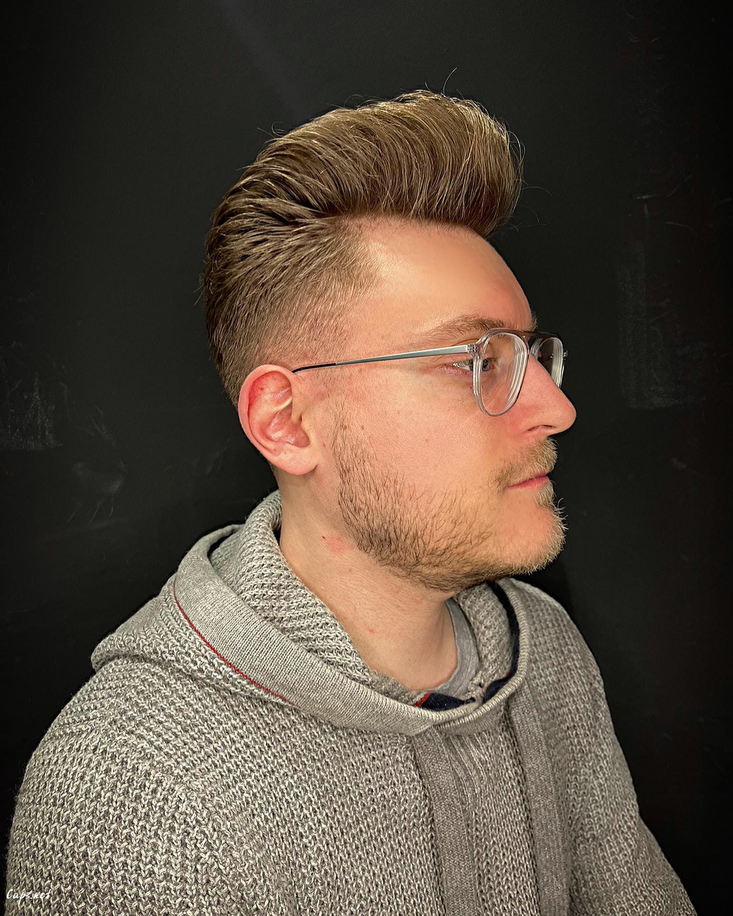 Fluffy Top Pompadour Hairstyles
