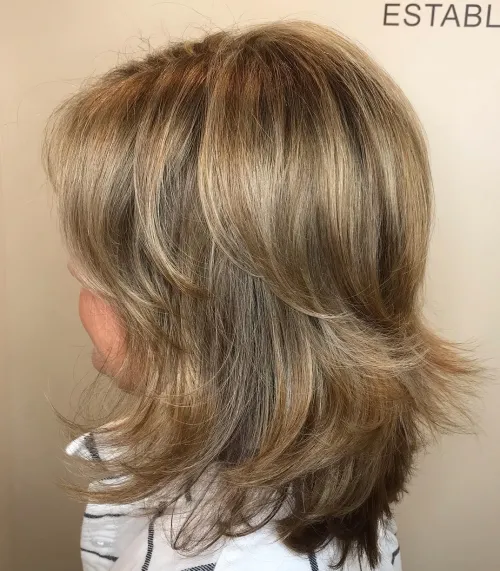 Medium feathered cut