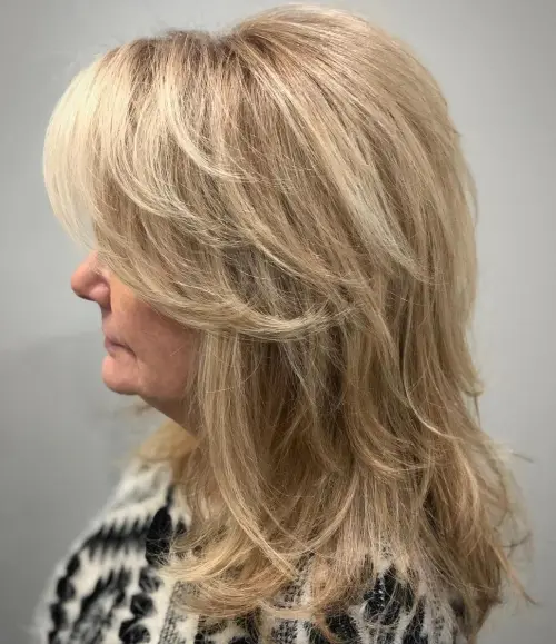 Midi cut with side swept bangs