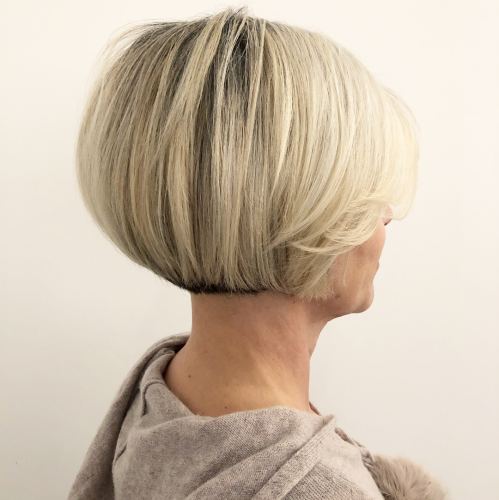 Short blunt bob